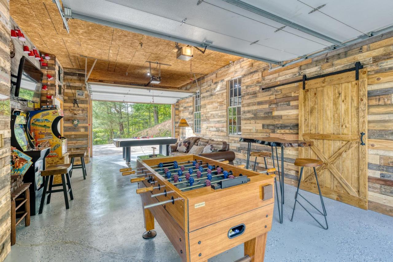 Trout N' About Your Blue Ridge Mountains Retreat, Hot Tub + Game Room! Ellijay Eksteriør billede