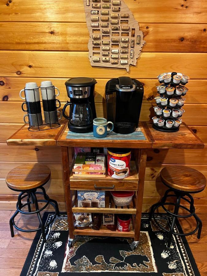 Trout N' About Your Blue Ridge Mountains Retreat, Hot Tub + Game Room! Ellijay Eksteriør billede